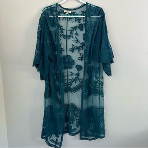 Lace kimono. Teal.